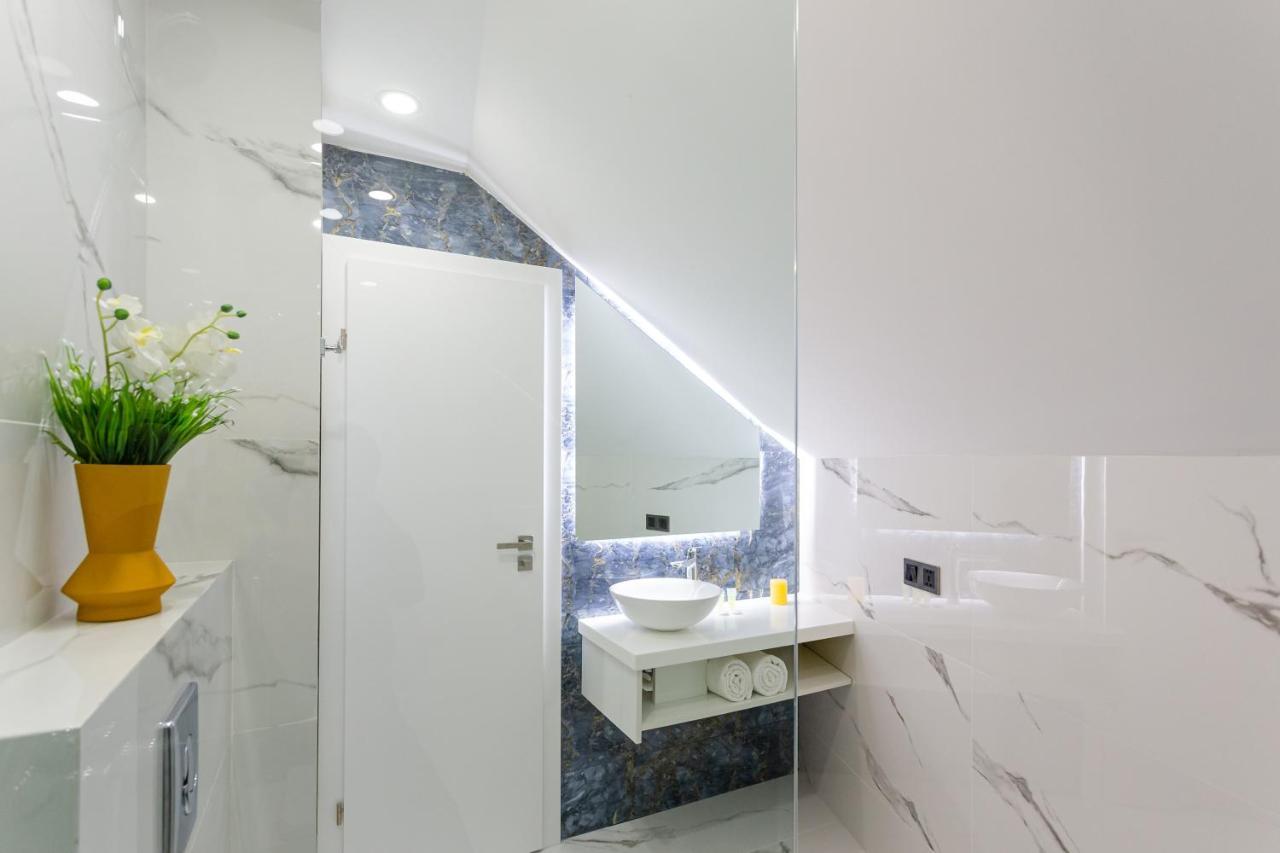 Orden Apart Hotel Tbilisi Buitenkant foto