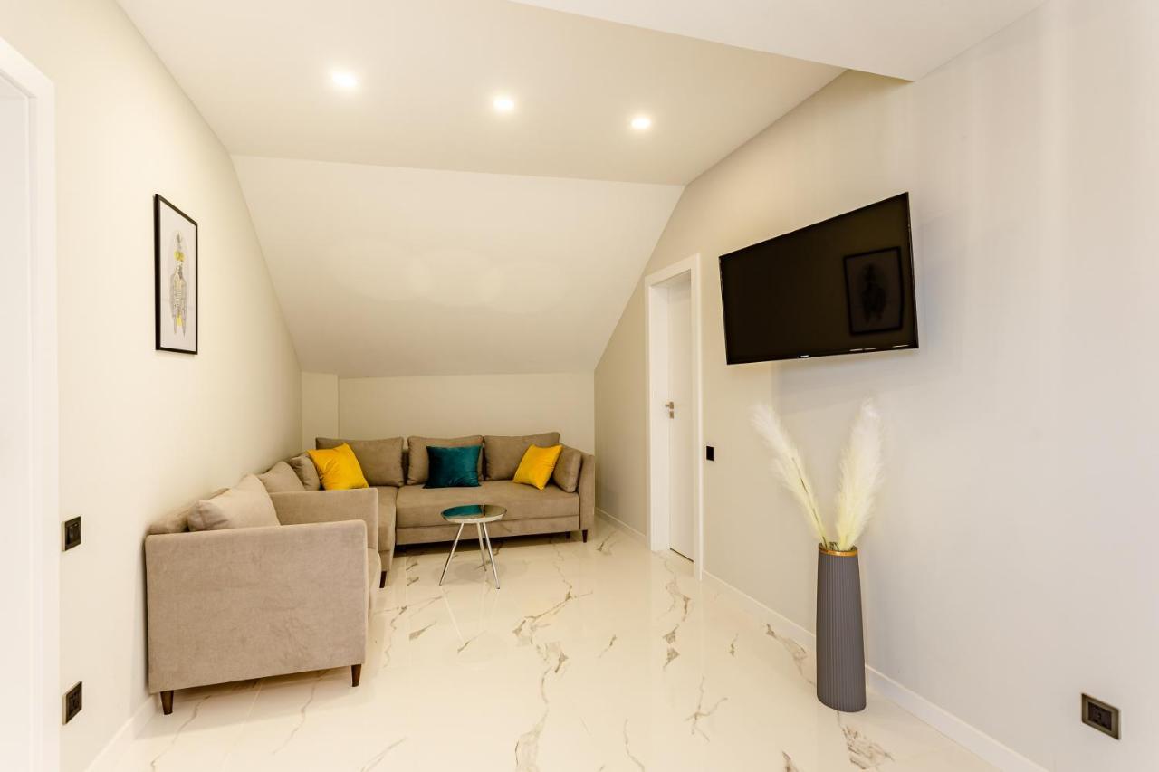 Orden Apart Hotel Tbilisi Buitenkant foto